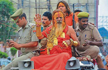 20kg gold, 21 luxury cars, team of bouncers: Golden Baba in Ghaziabad on last leg of Kanwar yatra